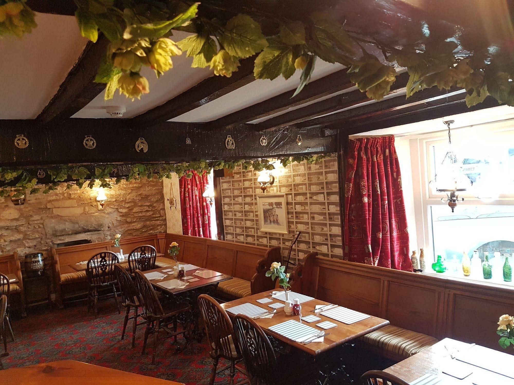 The Black Bull At Nateby Киркби-Стивен Экстерьер фото
